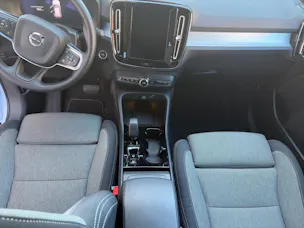 Volvo XC40 B3 MHD Plus Dark