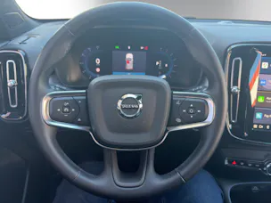 Volvo XC40 B3 MHD Plus Dark