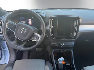 Volvo XC40 B3 MHD Plus Dark