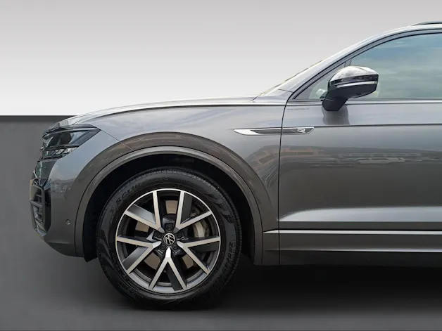 VW Touareg 3.0 TSI eHybrid R Tiptronic