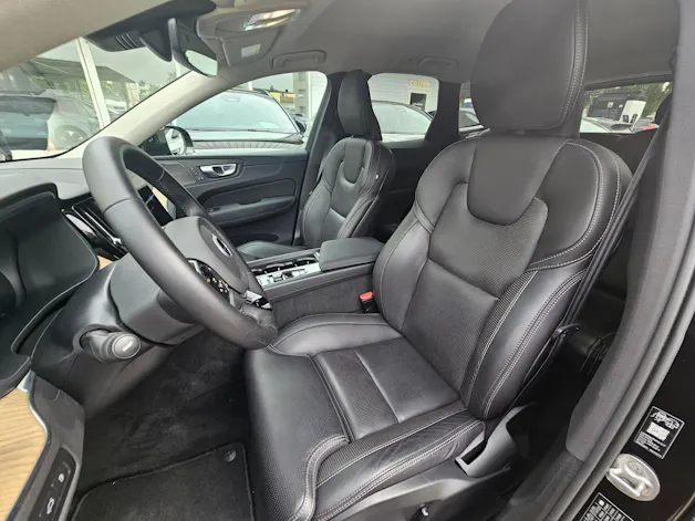 Volvo XC60 2.0 T6 TE Plus Dark eAWD