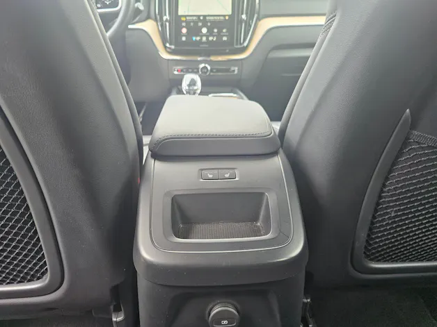 Volvo XC60 2.0 T6 TE Plus Dark eAWD