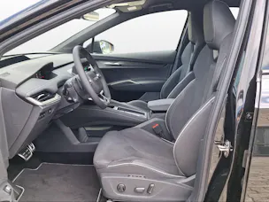 Škoda Elroq 85x Sportline 4x4