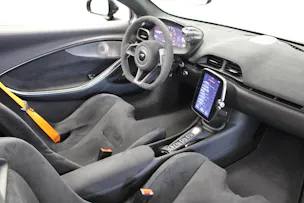 McLaren Artura Spider
