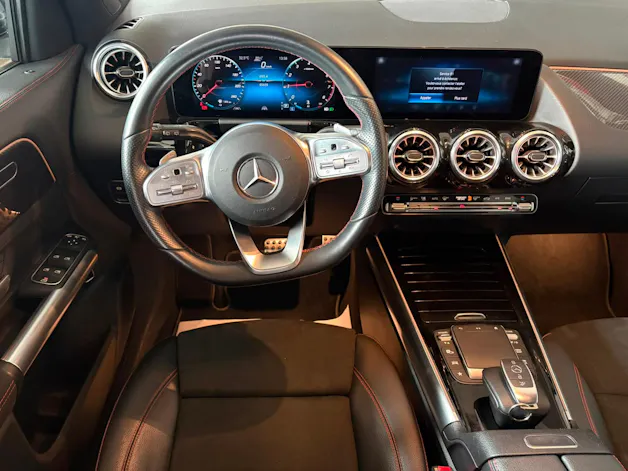 Mercedes-Benz GLA 250 AMG Line 4matic