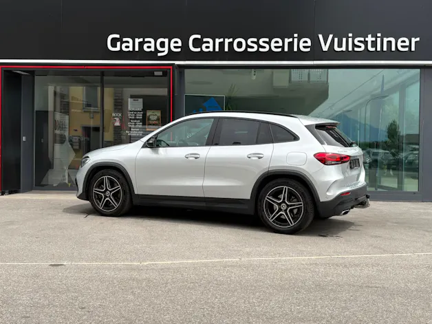 Mercedes-Benz GLA 250 AMG Line 4matic