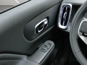 Leapmotor B10 1.5 Hybrid EV