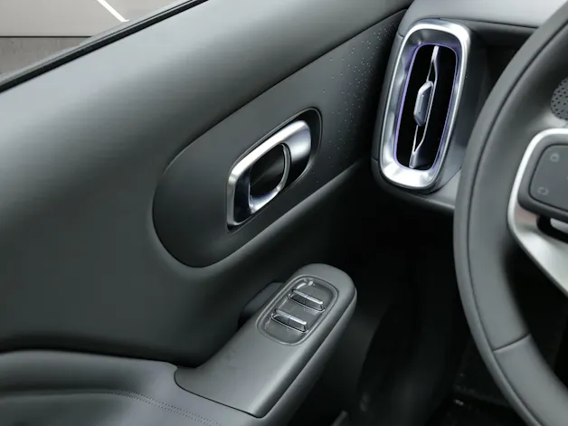 Leapmotor B10 1.5 Hybrid EV