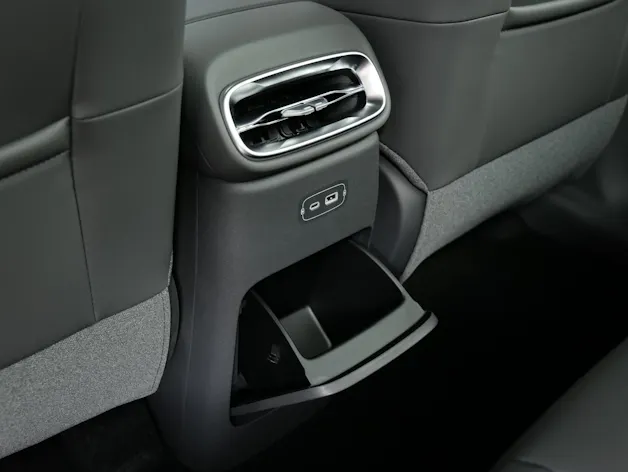 Leapmotor B10 1.5 Hybrid EV