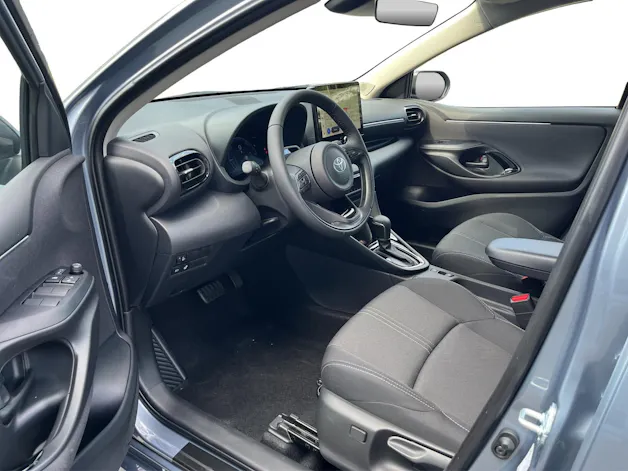 Toyota Yaris 1.5 VVT-i HSD Trend