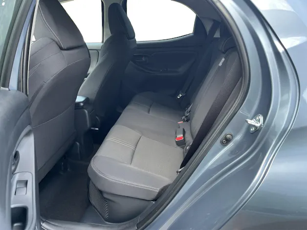 Toyota Yaris 1.5 VVT-i HSD Trend
