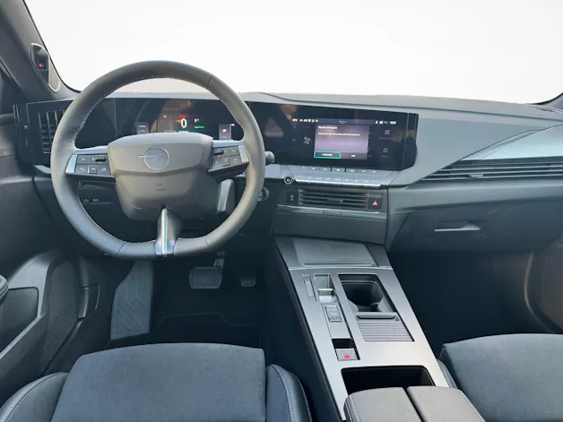 Opel Astra-e Sports Tourer Ultimate