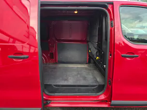 Citroën Jumpy Kaw. M 2.0 BlueHDi 120 Komfort