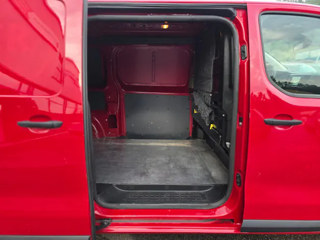 Citroën Jumpy Kaw. M 2.0 BlueHDi 120 Komfort