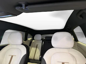 https://vehicle.imgix.net/4395364/6c2e0d65-1e35-4a77-87fd-6337c6d9ab24.jpg