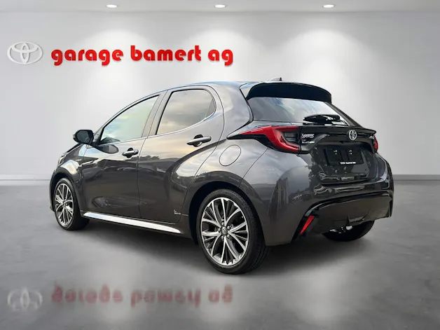Toyota Yaris 1.5 VVT-i HSD Premium