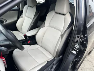 Toyota Yaris 1.5 VVT-i HSD Premium