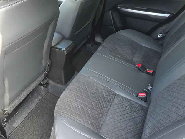 Suzuki Vitara 1.4 T Sakura Top Hybrid 4x4