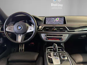 BMW 750i xDrive M-SportPaket