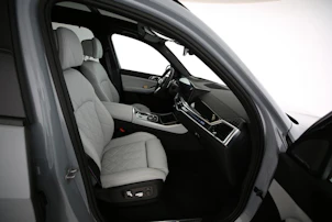 Fahrzeugbild BMW X5 50e xDrive SAG