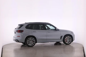 Fahrzeugbild BMW X5 50e xDrive SAG
