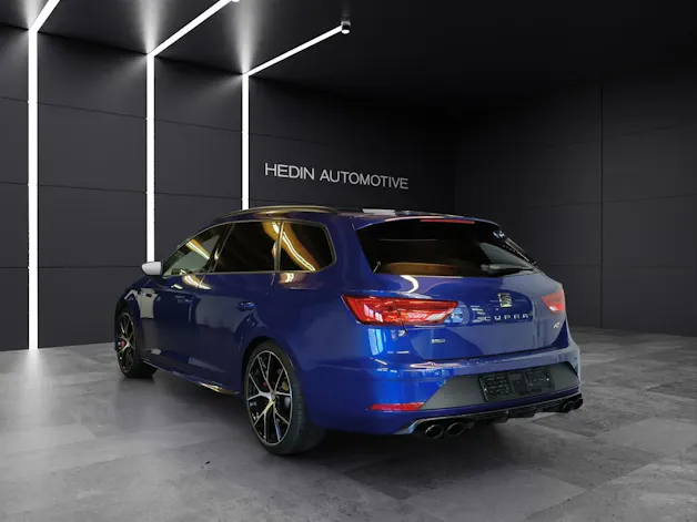 SEAT Leon ST 2.0 TSI 300 Cupra 4Drive DSG