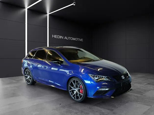 SEAT Leon ST 2.0 TSI 300 Cupra 4Drive DSG