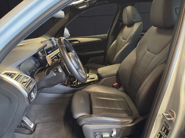BMW X3 30e xDrive SAG
