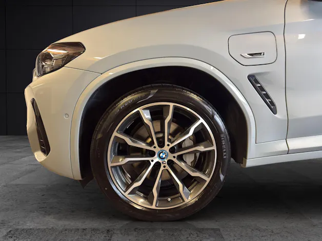 BMW X3 30e xDrive SAG