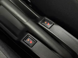 Suzuki Swift 1.2 Sakura Hybrid
