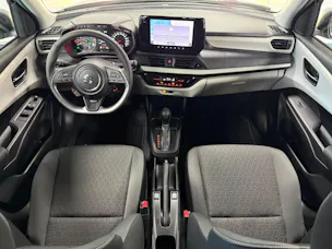 Suzuki Swift 1.2 Sakura Hybrid
