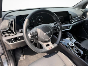 https://vehicle.imgix.net/4395548/83e1d95d-eea9-4272-8ac2-8e2440147863.jpg