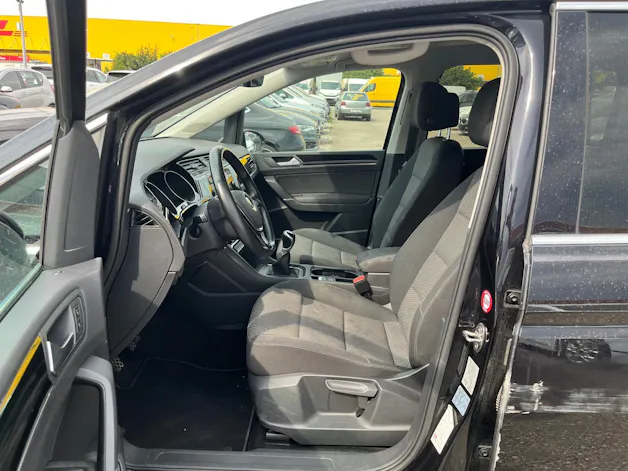 VW Touran 2.0 TDI SCR Comfortline
