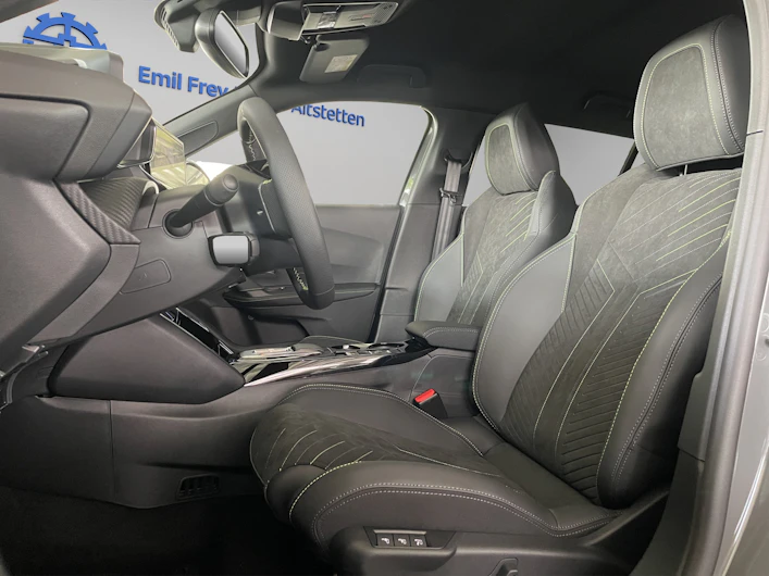 Fahrzeugbild PEUGEOT 2008