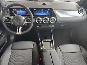 Mercedes-Benz GLA 200 Night Star Progressive