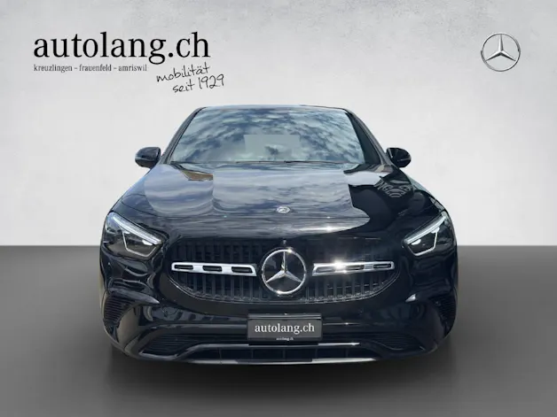 Mercedes-Benz GLA 200 Night Star Progressive