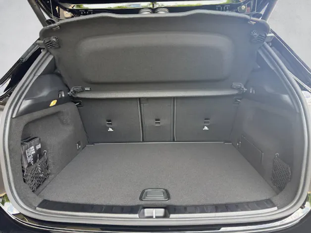 Mercedes-Benz GLA 200 Night Star Progressive