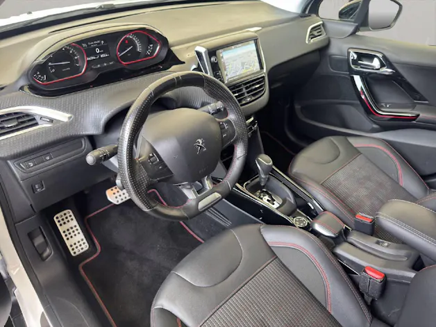 Peugeot 2008 1.2 PureTech 110 Allure S/S *Automat*