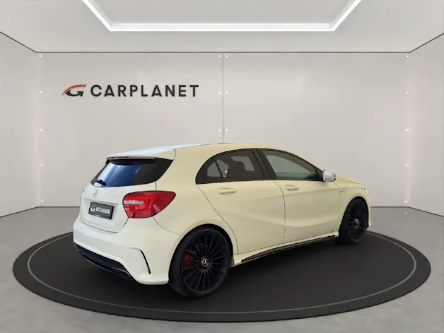 Mercedes-Benz A 45 AMG 4x4 *weiss MATT* 360PS