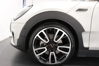 https://vehicle.imgix.net/4395674/f488ab89-a0f5-48b2-bbbe-d69f4b7a1e55.JPG