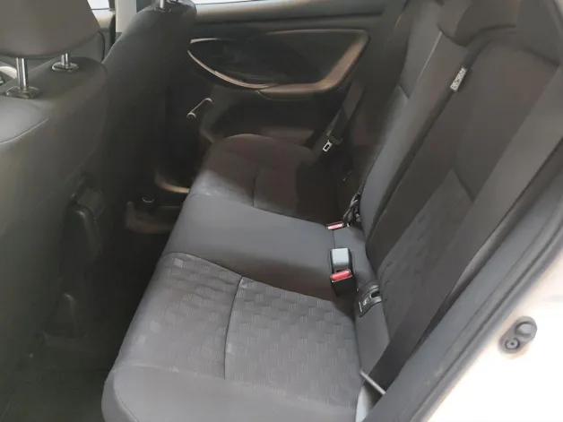 Toyota Yaris 1.5 VVT-i HSD Comfort