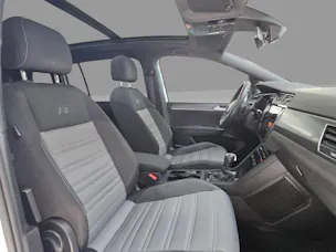 VW Touran 1.5 TSI R-Line DSG