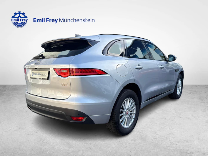 immagine del veicolo JAGUAR F-PACE
