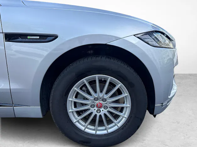Jaguar F-Pace 2.0 D 180 R-Sport AWD
