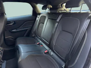 Jaguar F-Pace 2.0 D 180 R-Sport AWD