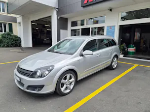 Opel Astra Caravan 1.8i 16V 125 Silverline