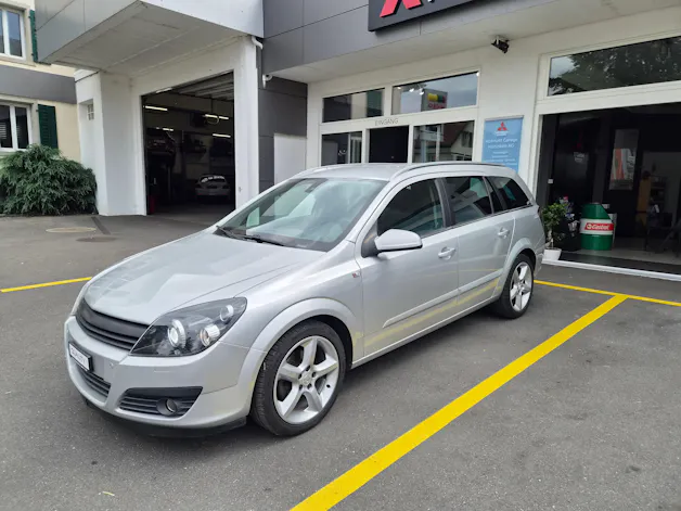 Opel Astra Caravan 1.8i 16V 125 Silverline
