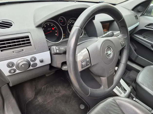 Opel Astra Caravan 1.8i 16V 125 Silverline