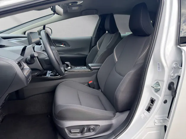 Toyota Prius 2.0 Plug-In-Hybrid Style