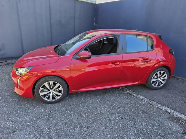 Peugeot 208 NEW 1.2 PureTech Active